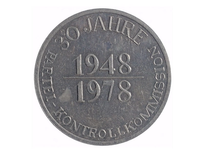 Ein Stück DDR-Geschichte: Die Münzsammlung der UB Leipzig erhält eine herausragende Medaillen-Sammlung