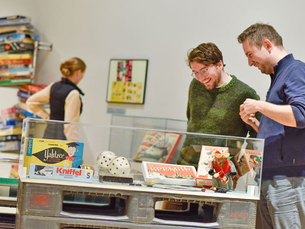 Sonderausstellung im Haus Böttchergäßchen: Die Welt als Würfel, Foto: Markus Scholz / Stadtgeschichtliches Museum Leipzig