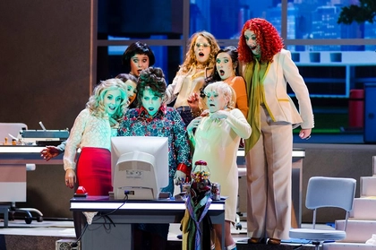 MuKo Leipzig: Wiederaufnahme von Franz Wittenbrinks "Sekretärinnen"