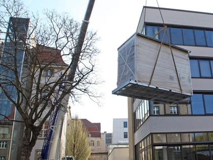 HTWK installiert innovativen Fassadenprüfstand auf dem Dach des Föppl-Baus