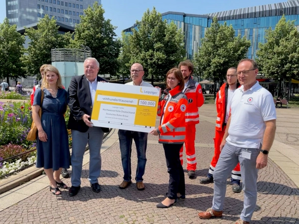 Spendenübergabe, Foto: Leipziger Gruppe