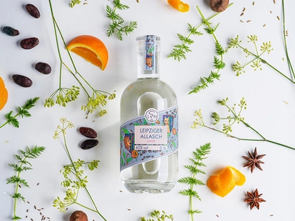 Zeitlose Eleganz und Handwerkskunst: Die Leipziger Spirituosen Manufaktur erfindet den LEIPZIGER ALLASCH 2024 neu