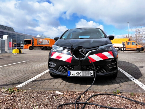 Die Stadtreinigung Leipzig hat ihre gesamte Pkw-Flotte auf Elektroantrieb umgestellt. Foto: Stadtreinigung Leipzig