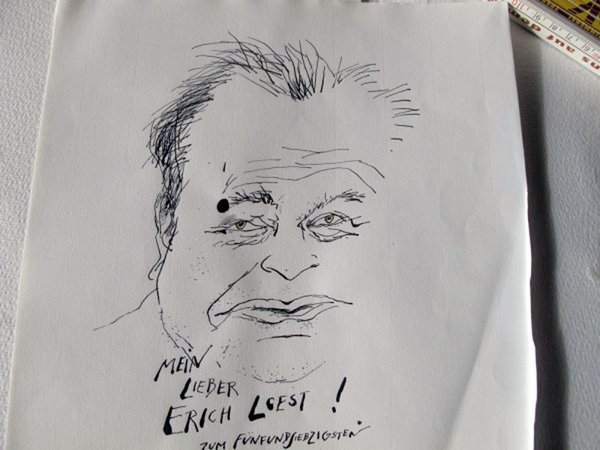 Zeichnung Porträt Erich Loest, mit Widmung "Mein lieber Erich Loest! Zum 75. Alles Gute, aber auch alles Interessante. Dein alter Freund Ulli Forchner nebst Sohn Lukas, Leipzig den 3. März 2001"