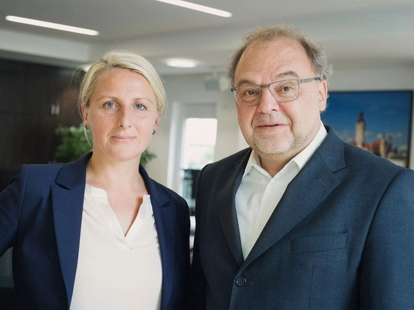 Der Lipsia-Vorstand: Nelly Keding, Vorstandsvorsitzende und Vorstand Wohnungswirtschaft, und Rolf Pflüger, Vorstand Finanzwirtschaft. Foto: Lipsia