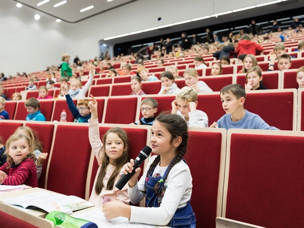 Kinderuni im vergangenen Jahr, Foto: Christian Hüller / Universität Leipzig