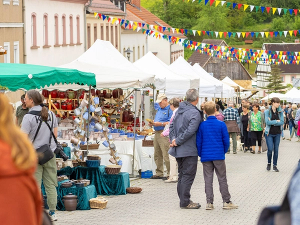 Kohrener Töpfermarkt, Foto: Luftflug.com