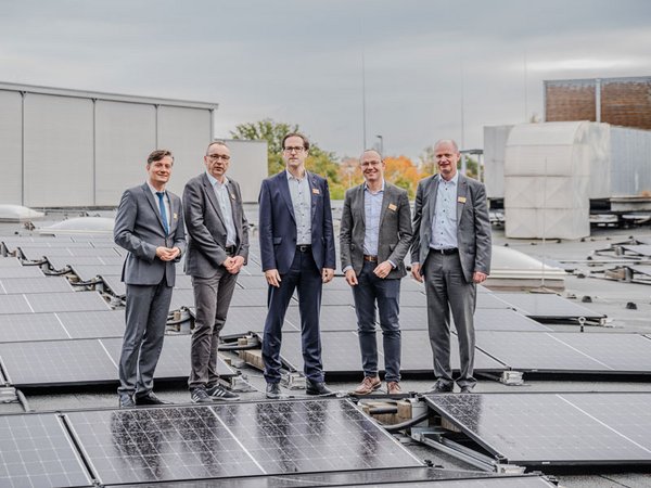 Feierliche Einweihung der neuen Photovoltaikanlage auf dem Dach des Paunsdorf Centers, Foto: Paunsdorf Center
