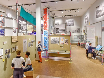 Zwischen Aufbruch und Abwicklung. Die 90er in Leipzig