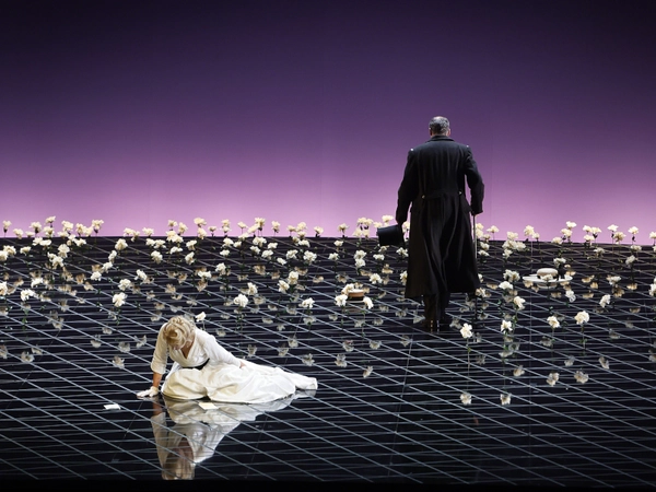 Oper Leipzig: La Traviata, Foto: Ida Zenna