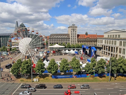 UEFA EURO 2024 in Leipzig: Aufbau der Fan Zone Augustusplatz nahezu abgeschlossen