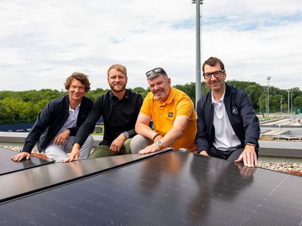 Matthias Reichwald (CCO RB Leipzig), Willi Schubert (Projektleiter Großprojekte EKD), Silvio Bräuer (CSO EKD), Jens May (COO RB Leipzig), Foto: Energiekonzepte Deutschland