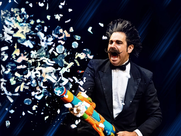 Die neue Varietéshow CRAZY COMEDY – Varieté ohne Worte, Foto: PanRay Photography