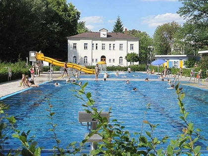 Zwischen Regen und Sonnenschein: Leipzigs Freibäder beenden Saison mit gutem Ergebnis Zwischen Regen und Sonnenschein: Leipzigs Freibäder beenden Saison mit gutem Ergebnis