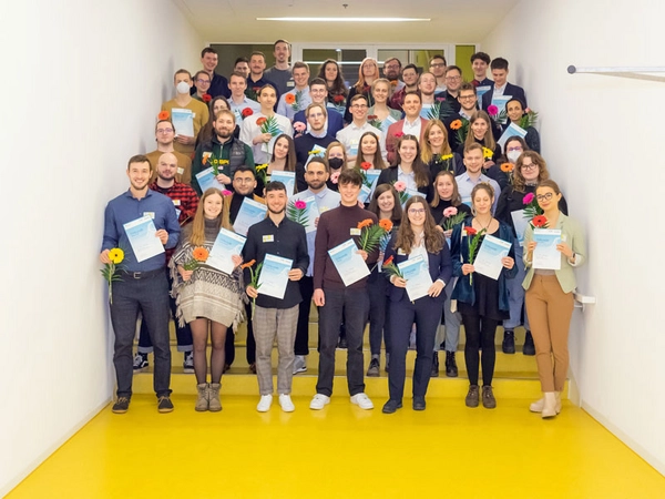 Die Stipendiaten und Stipendiatinnen der HTWK Leipzig (Förderperiode 2022/23). Foto: Swen Reichhold / HTWK Leipzig