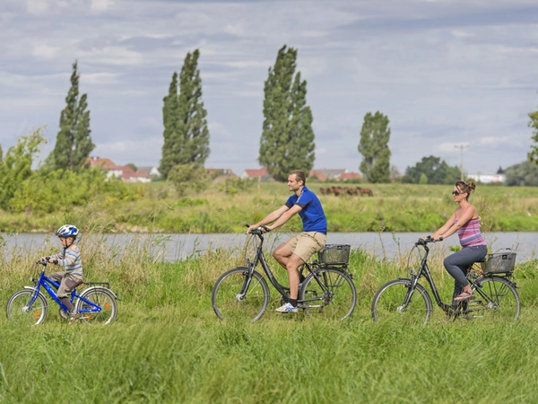 Mulderadweg: Fahrradtour mit Familie, Foto: Christian Hüller