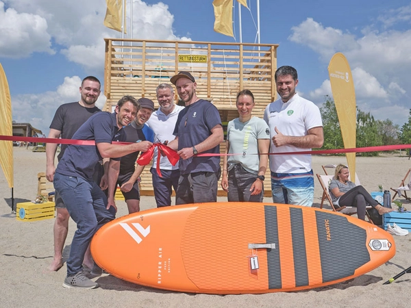 Eröffnung der neuen SUP-Station am Nordstrand Cospudener See, Foto: Rico Thumser / foto-leipzig.de