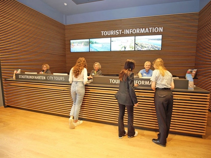 Tourist-Information Leipzig nach umfangreicher Neugestaltung wieder geöffnet