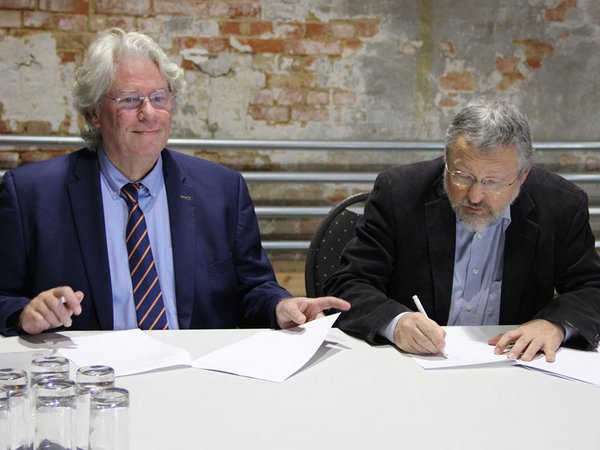 Unterzeichnung Kooperationsvertrag, Foto: HMT Leipzig