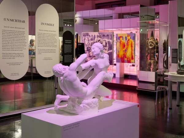 Studium universale: Am 12. November 2025 hält Kevin Breß vom GRASSI Museum für Völkerkude den Vortrag "Medusa im Museum: Von wütenden Blicken und Transformationen", Foto: GRASSI Museum für Völkerkunde / Tom Dachs