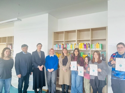 Seitenzauberei: Gemeinsam Lesen und Gestalten mit Buch und Tablet