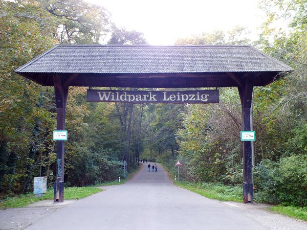 Eingang zum Wildpark
