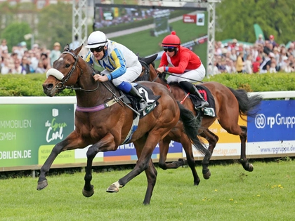 Scheibenholz feiert „160 Jahre Galopprennsport in Leipzig“