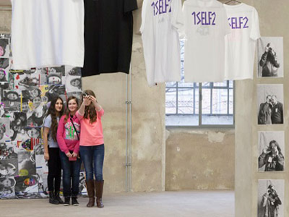 Kunstvermittlungsprojekt der HALLE 14 für den "klicksafe Preis für mehr Sicherheit im Internet" nominiert Kunstvermittlungsprojekt der HALLE 14 für den "klicksafe Preis für mehr Sicherheit im Internet" nominiert