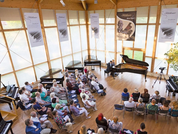 Sommertöne in der Blüthner Pianofortefabrik, Foto: Christian Kern