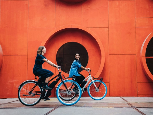 Das neue Power 1 e-Bike vereint Stil und Fahrgefühl der beliebten Hollandräder von Swapfiets mit der Kraft eines Elektromotors, Foto: Swapfiets.de