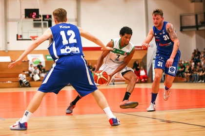 2. Bundesliga Pro B: Uni-Riesen beginnen „Karlsruher Woche“ beim starken Aufsteiger PS Karlsruhe LIONS 2. Bundesliga Pro B: Uni-Riesen beginnen „Karlsruher Woche“ beim starken Aufsteiger PS Karlsruhe LIONS