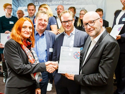 HTWK Leipzig als eine der ersten Bildungseinrichtungen für Bauwerksdatenmodellierung zertifiziert