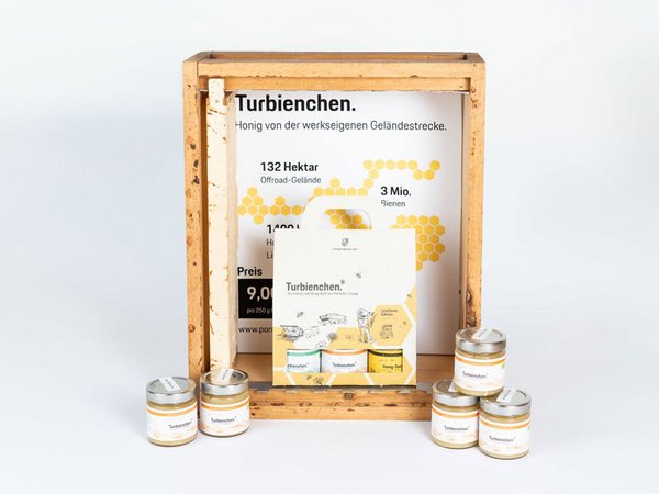 Sonderedition des öko-zertifizierten Porsche-Honigs Turbienchen®, Foto: Porsche AG - Leipzig