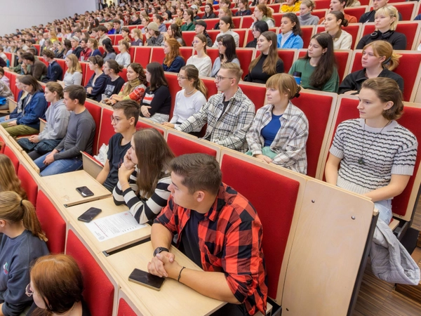 Rund 6700 Erstsemester beginnen zum Wintersemester ihr Studium an der Universität Leipzig (Symbolfoto). Foto: Swen Reichhold / Universität Leipzig