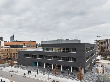 Neues Lern- und Kompetenzzentrum auf dem Leipziger Medizin-Campus übergeben Neues Lern- und Kompetenzzentrum auf dem Leipziger Medizin-Campus übergeben