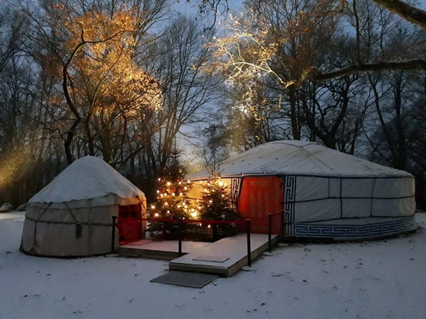 Weihnachtsjurte des Schauspiel Leipzig, Foto: Zoo Leipzig