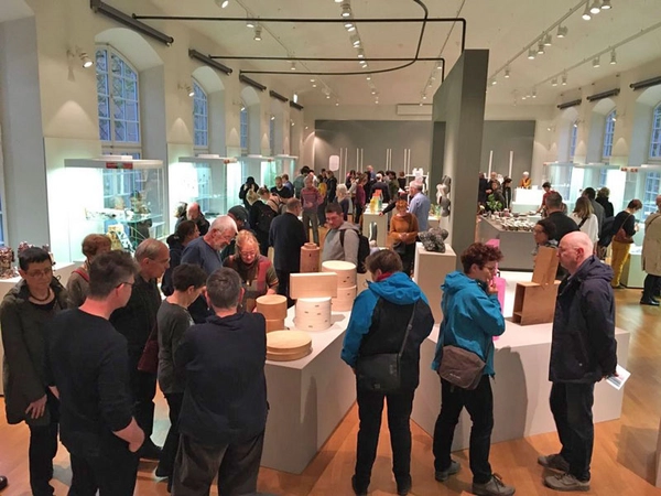 BesucherInnen auf der Grassimesse 2019, Foto: GRASSI MfAK