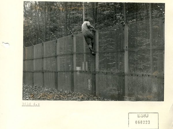 Rekonstruktion des Fluchtversuchs; Quelle: BArch, MfS, BV Leipzig, AU, Nr. 984/83, Bd. 1, S. 223, Bild 3