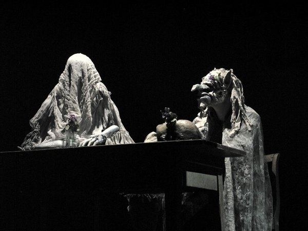 Figurentheater Wilde & Vogel: Toccata – Ein Nachtstück über Robert Schumann, Foto: Matthias Friedrich 