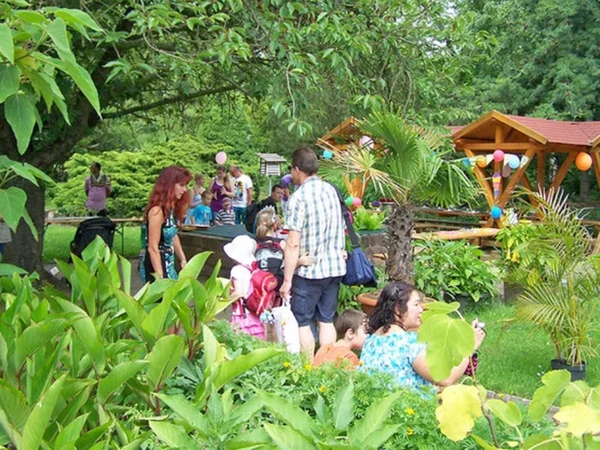 Natur erleben im Schulbiologiezentrum, Foto: Schulbiologiezentrum