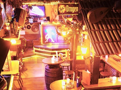 Karaokeclub "Zum Kakadu"